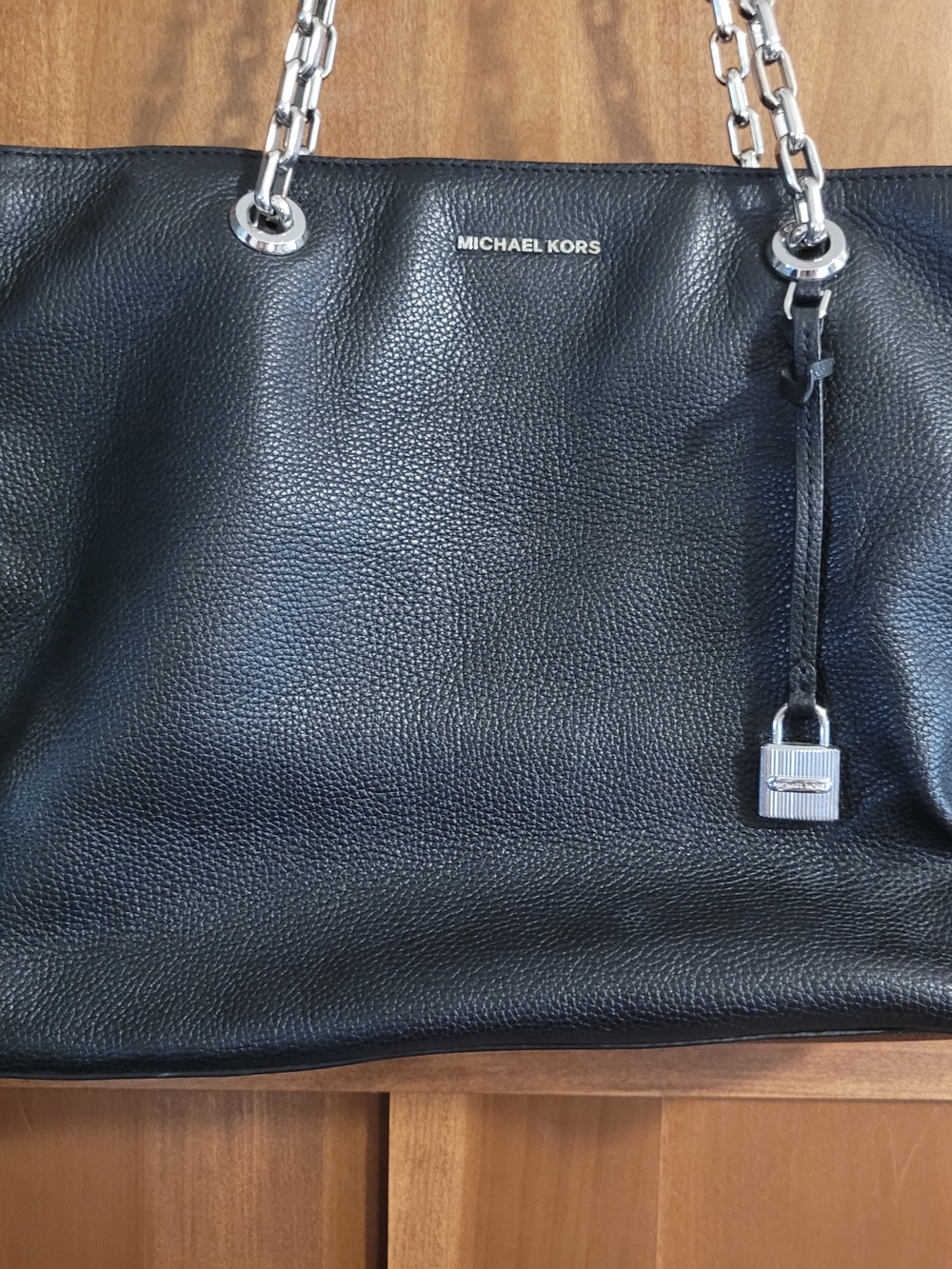MICHAEL Michael Kors Mercer Chain-Link Leather Tote Bag - Picture 2 of 16